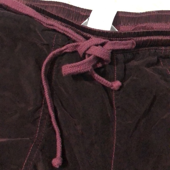 Hard Tail Forever Burgundy Shorts Size M - Picture 10 of 10